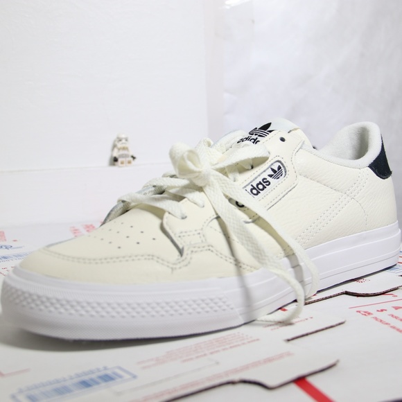 Adidas Off White Leather Continental Vulc Sneakers - Picture 6 of 7